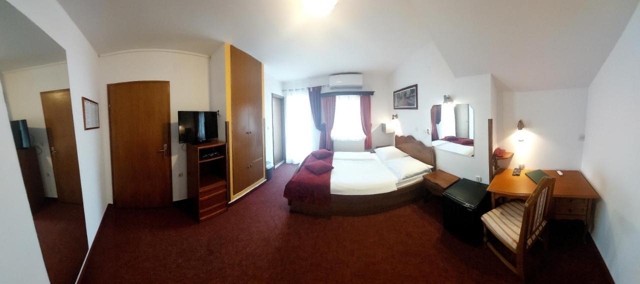 Hotel Garten Slavonski Brod Exterior photo
