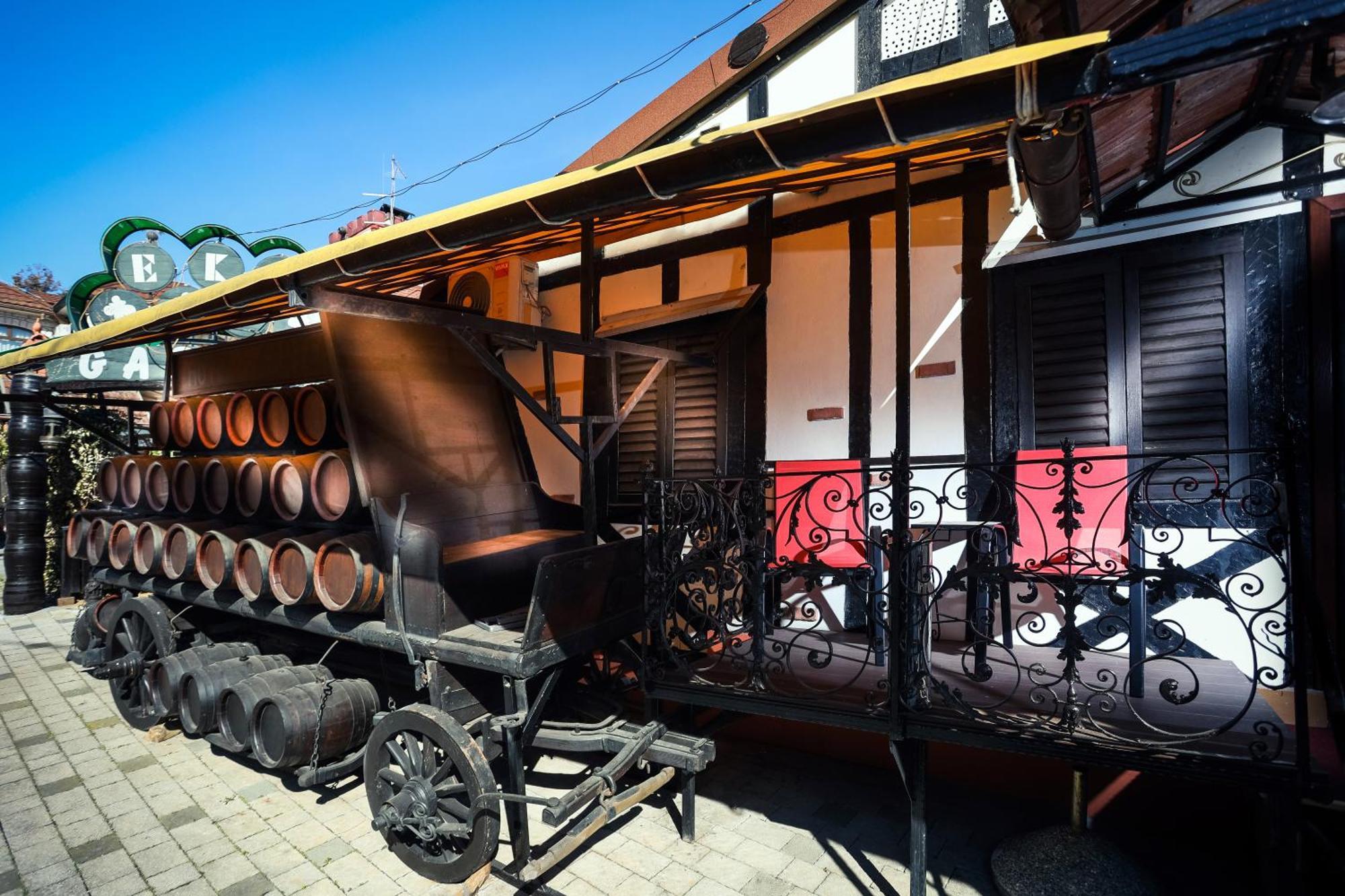 Hotel Garten Slavonski Brod Exterior photo